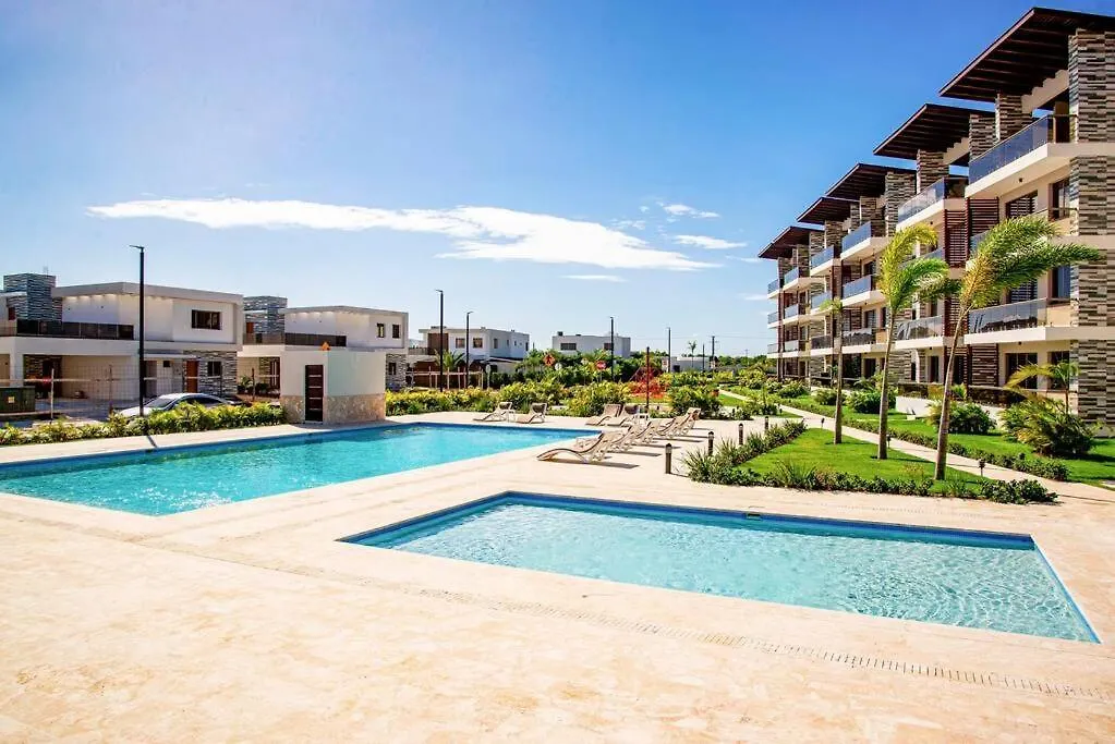 Beautiful Village 3 Bedrooms Furnished Pool Residencial Velero Punta Cana Villa