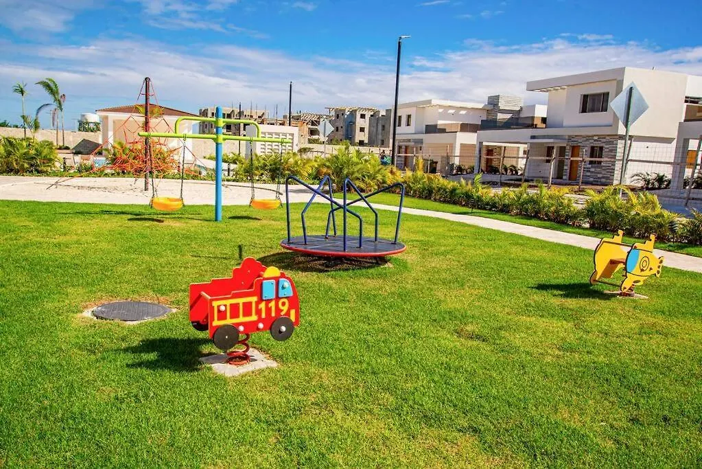 Beautiful Village 3 Bedrooms Furnished Pool Residencial Velero Punta Cana Villa